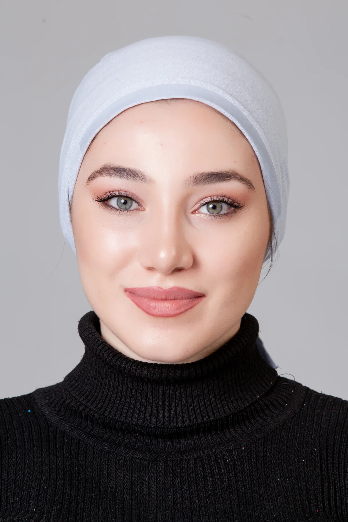 Açık Gri Dikişsiz Kaymayan Bone