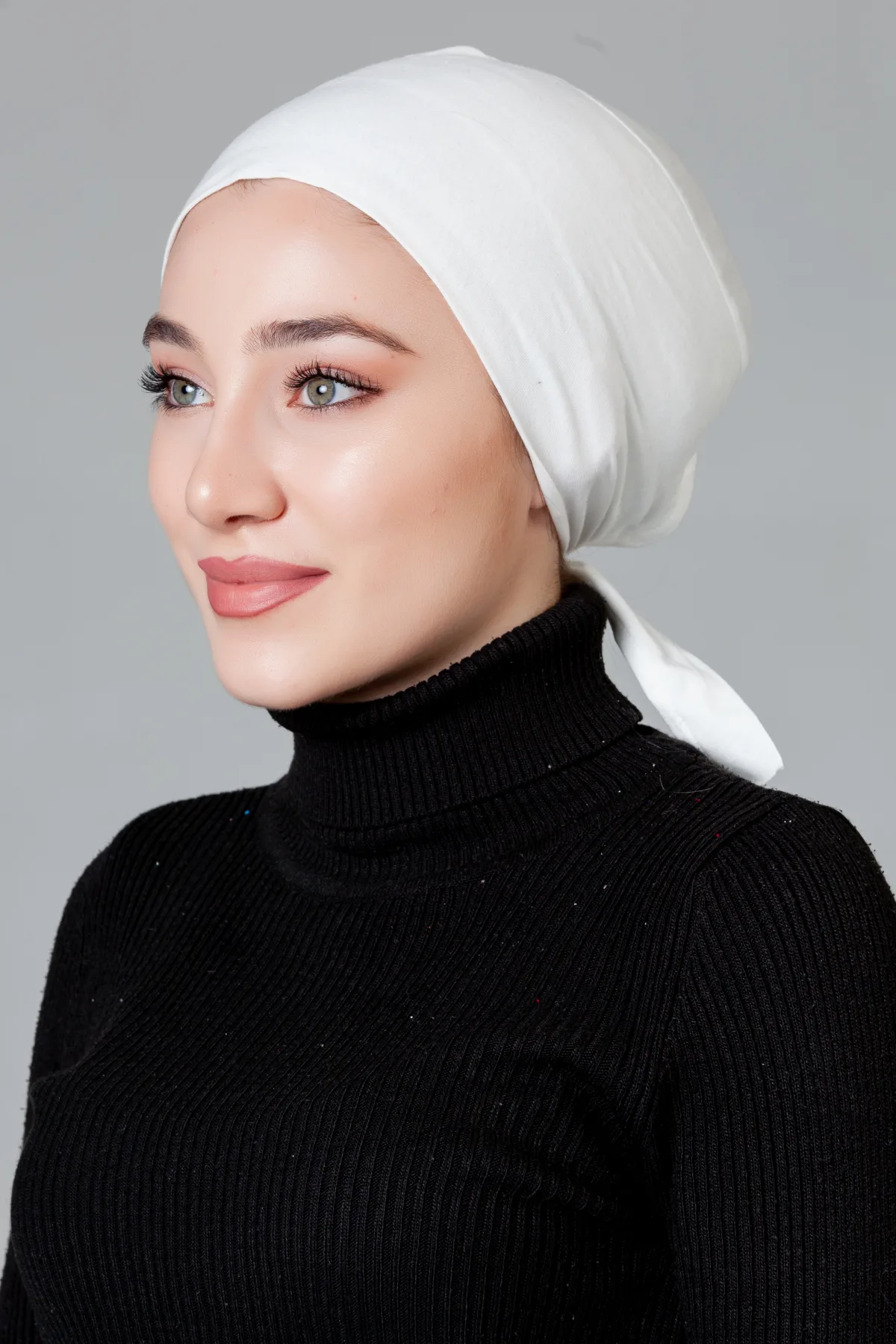 Krem Dikişsiz Kaymayan Bone